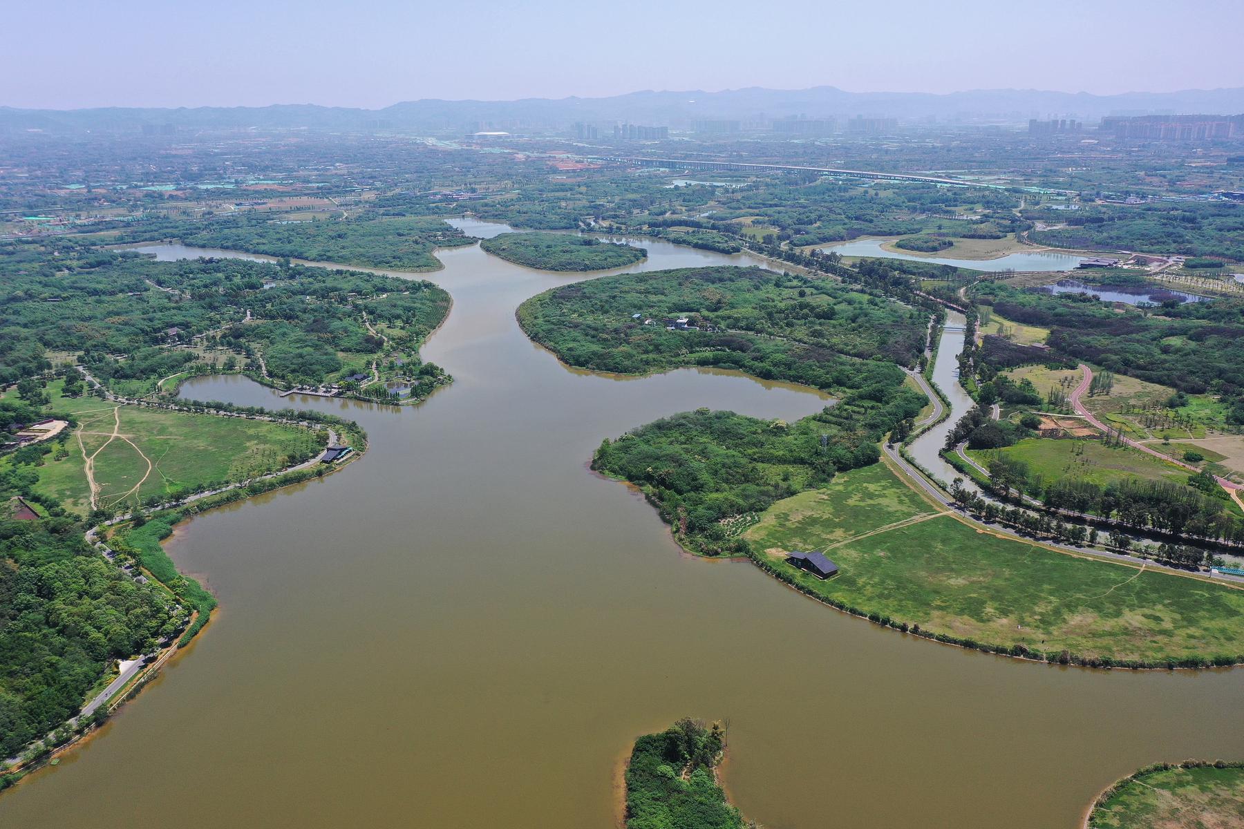 青龙湖湿地公园