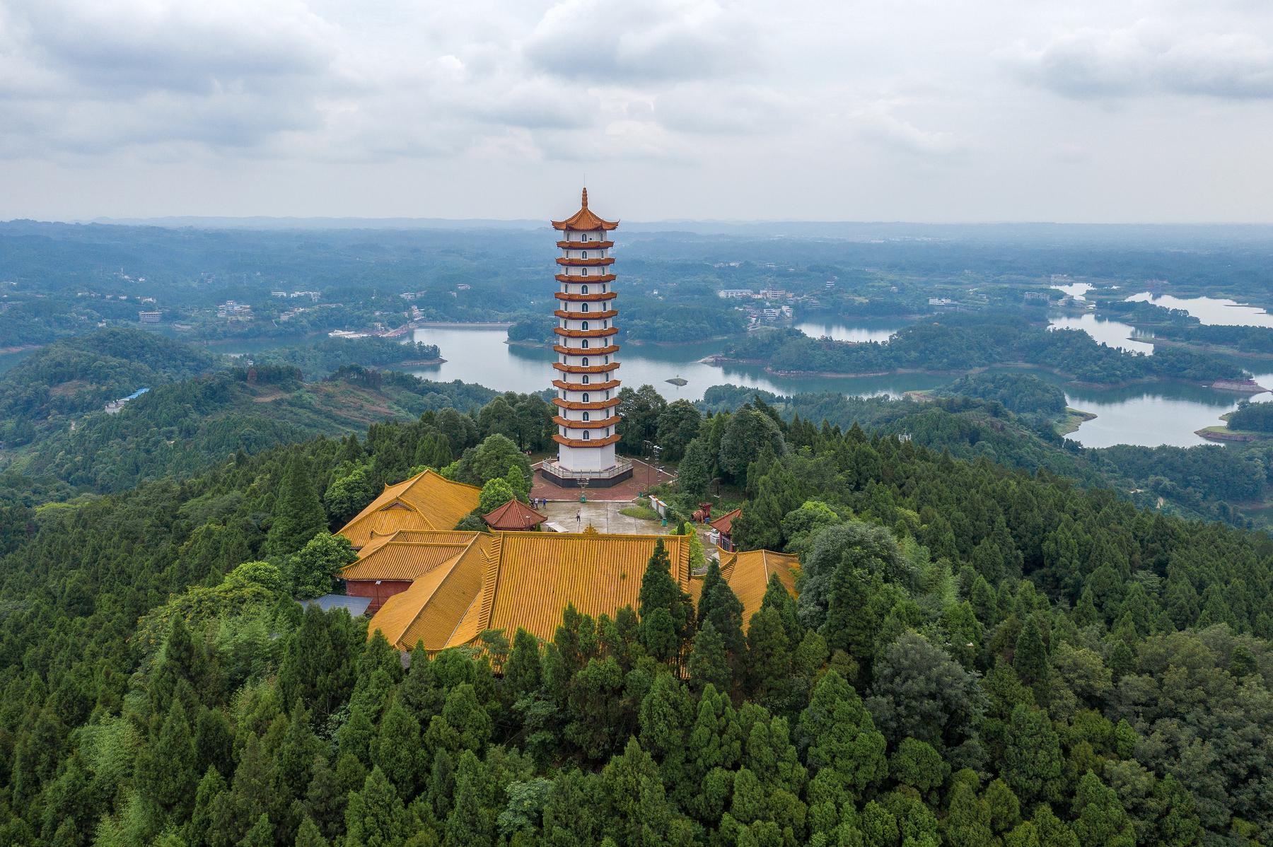 黑龙滩风景区