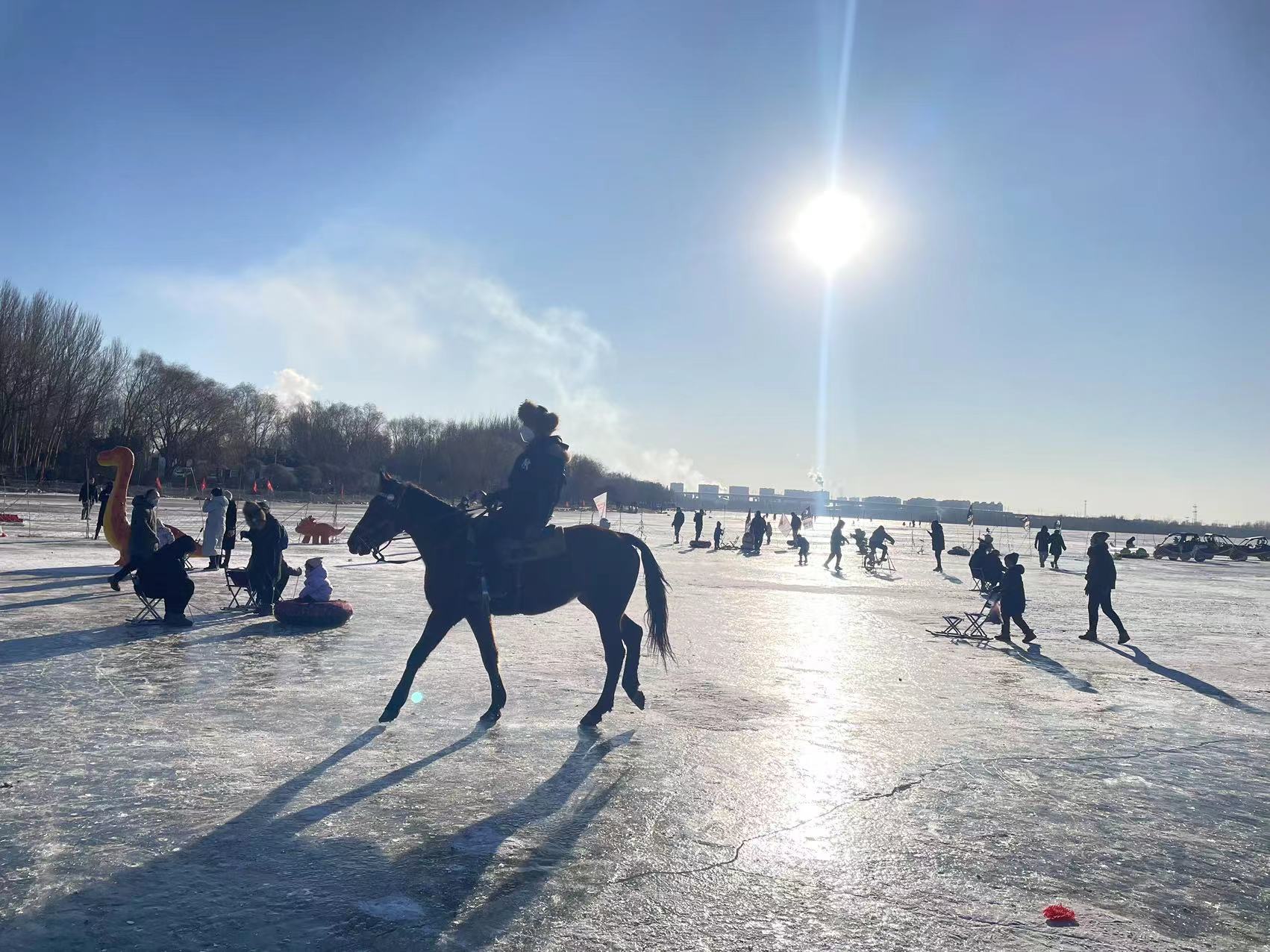 丁香湖冰雪世界