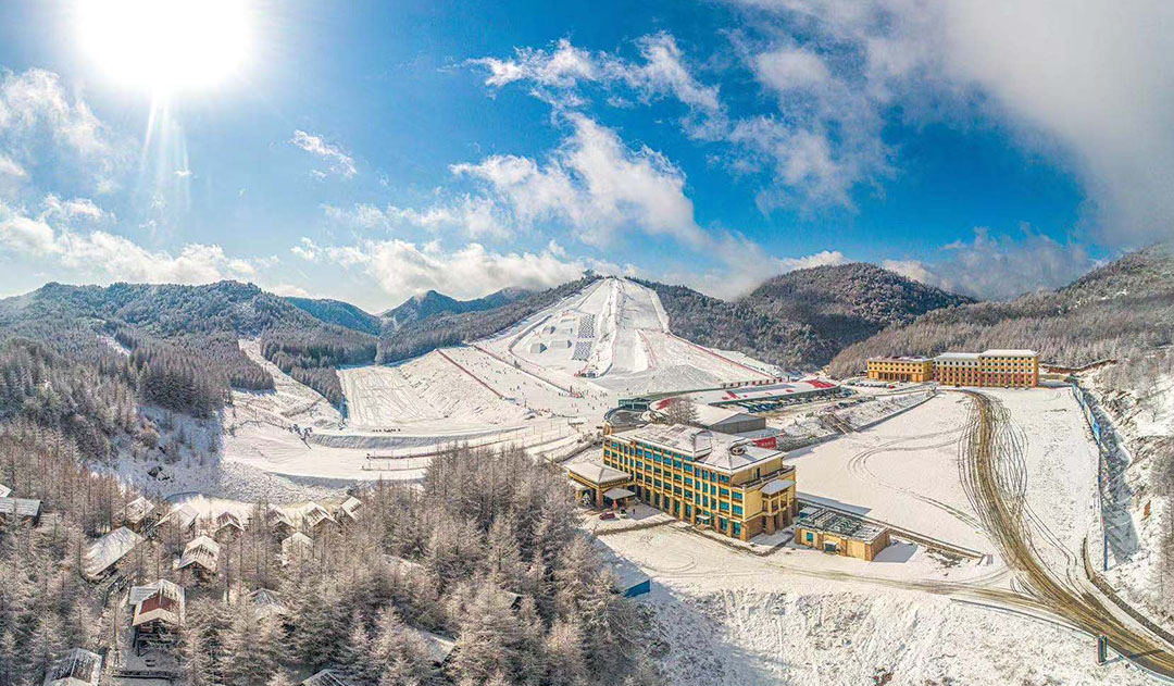 神农架国际滑雪场