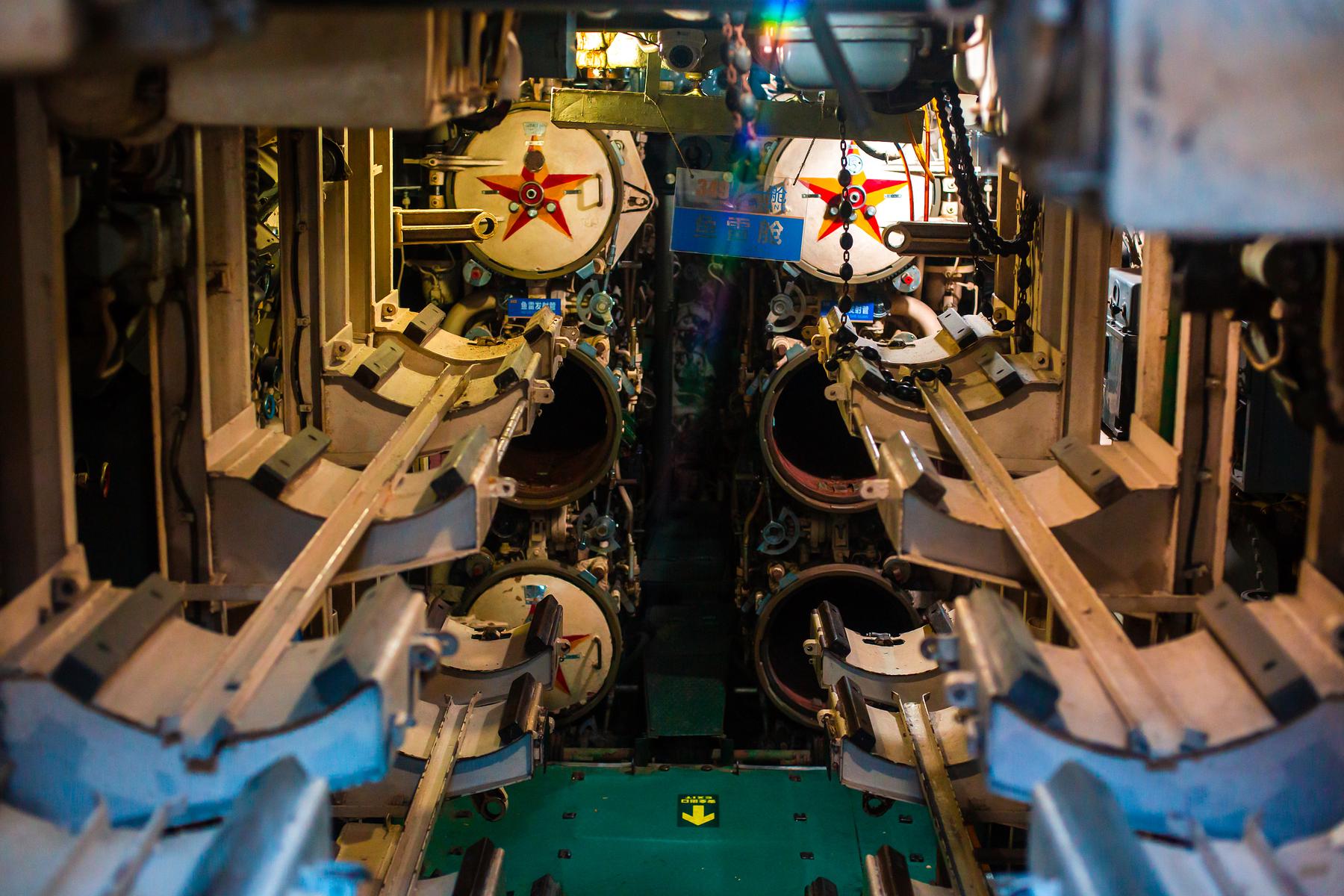 349潜艇观光基地