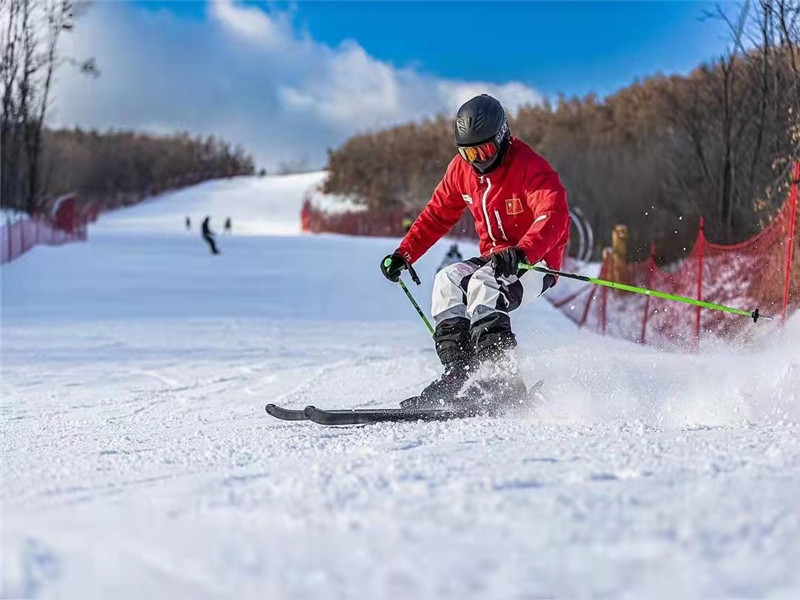 吉雪滑雪场