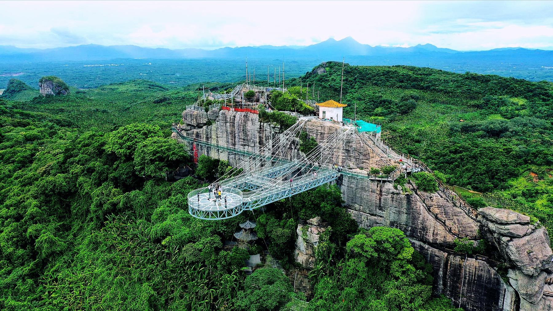 白石岭风景区
