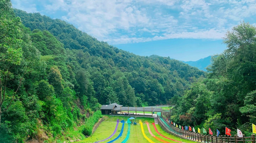 临海江南大峡谷景区