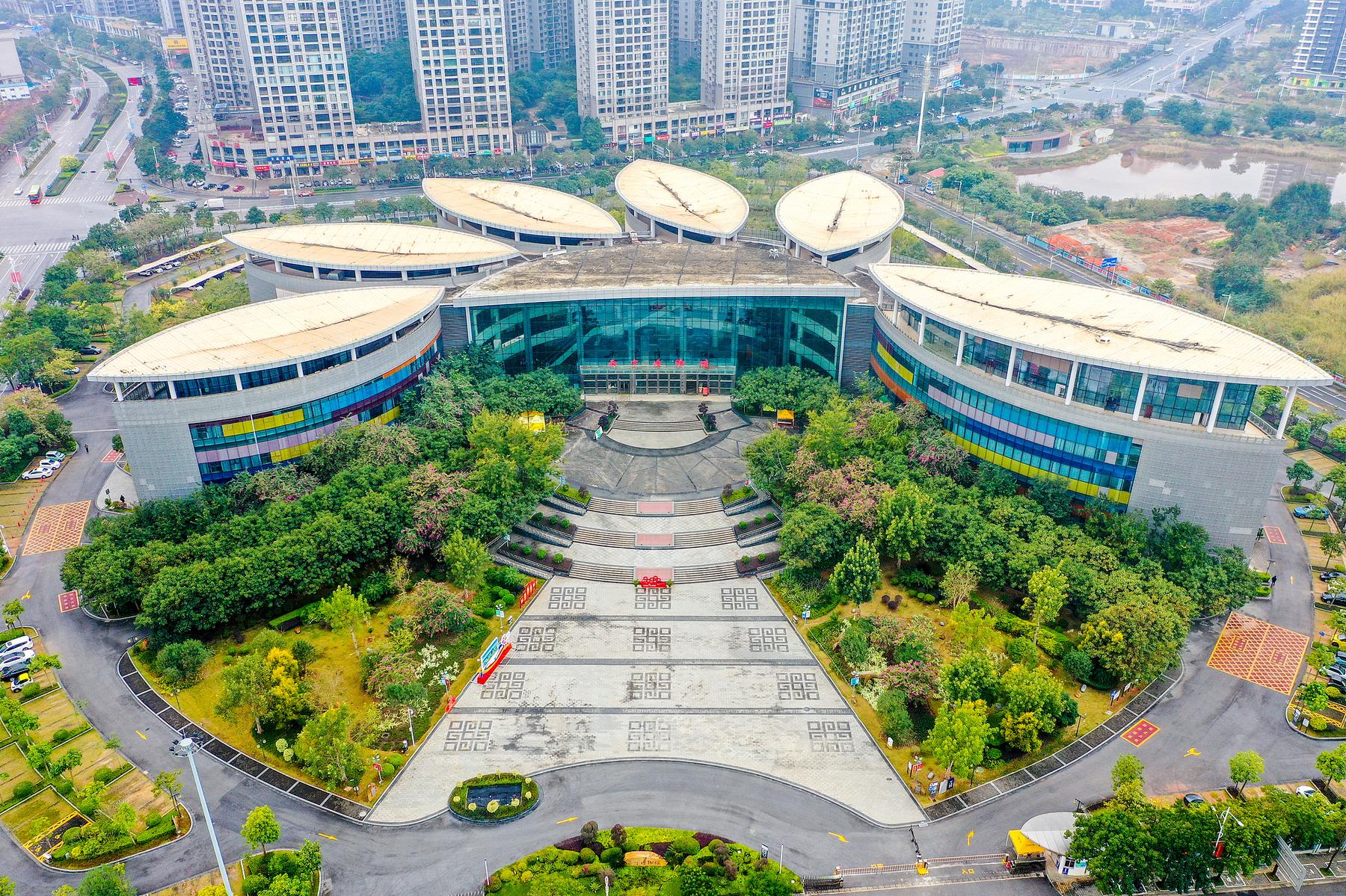 南宁博物馆-东北门