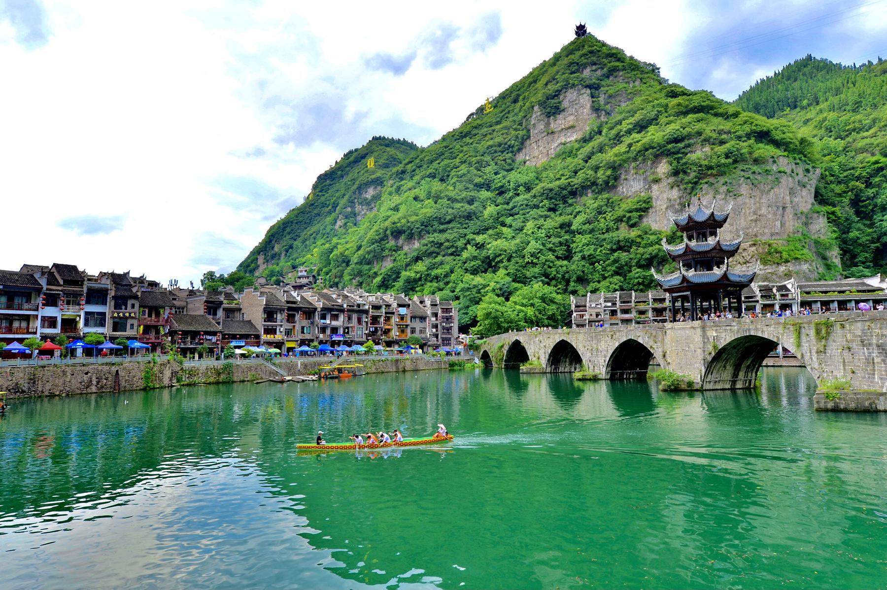 石屏山景区