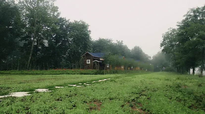 月亮湾香草园