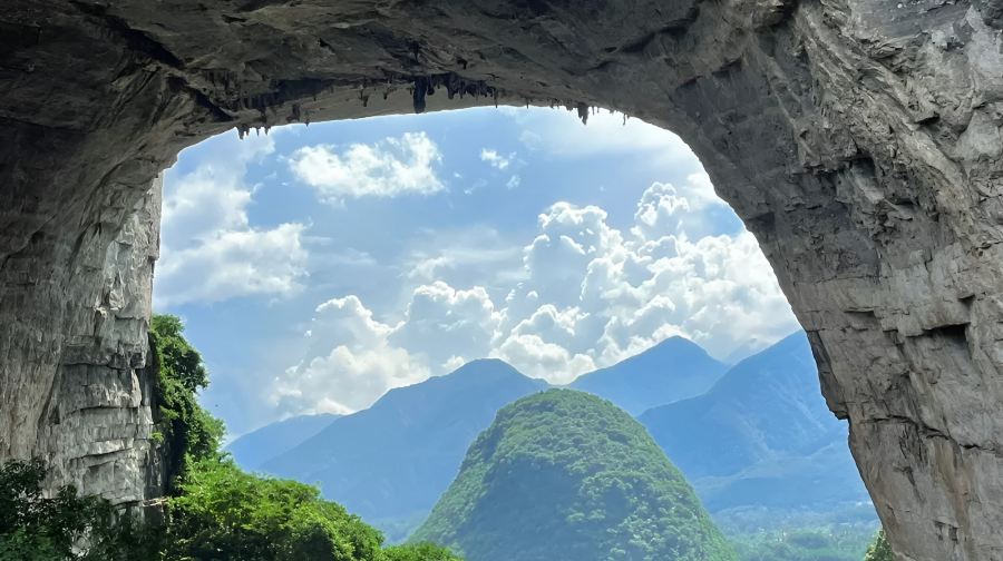 秦岩风景区