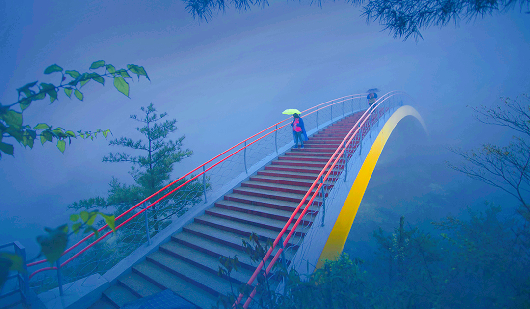 天燕原始生态旅游区