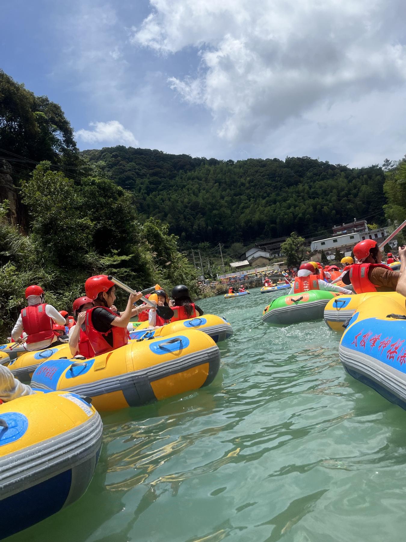 太极峰神摇漂流