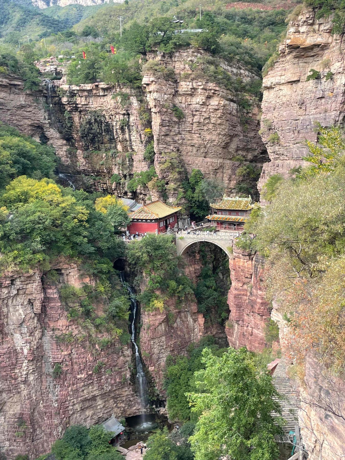 苍岩山风景区