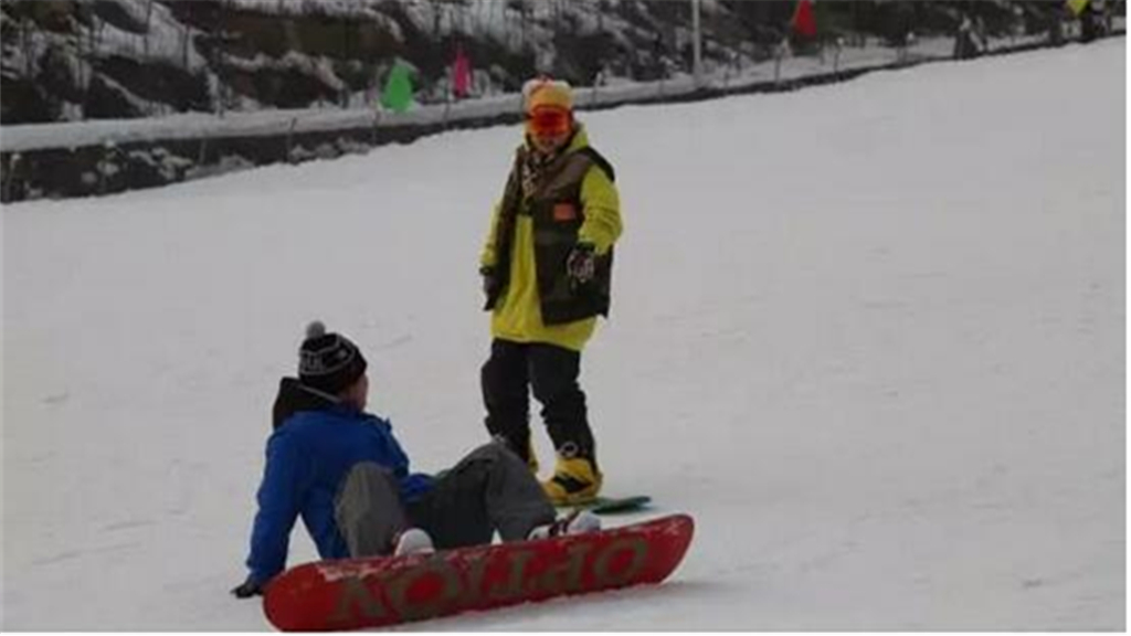 五龙山滑雪场