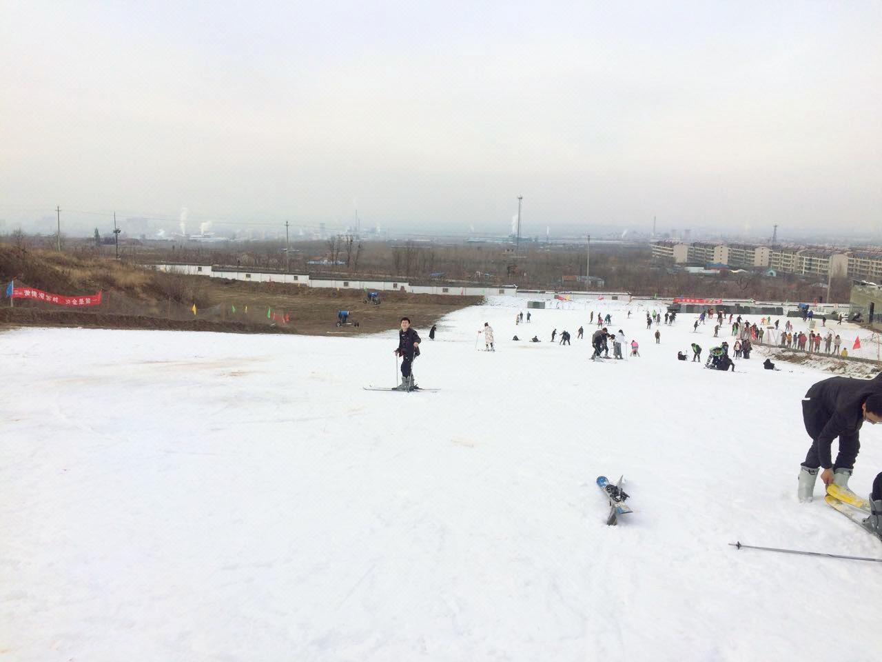 齐乐梦华嬉雪乐园