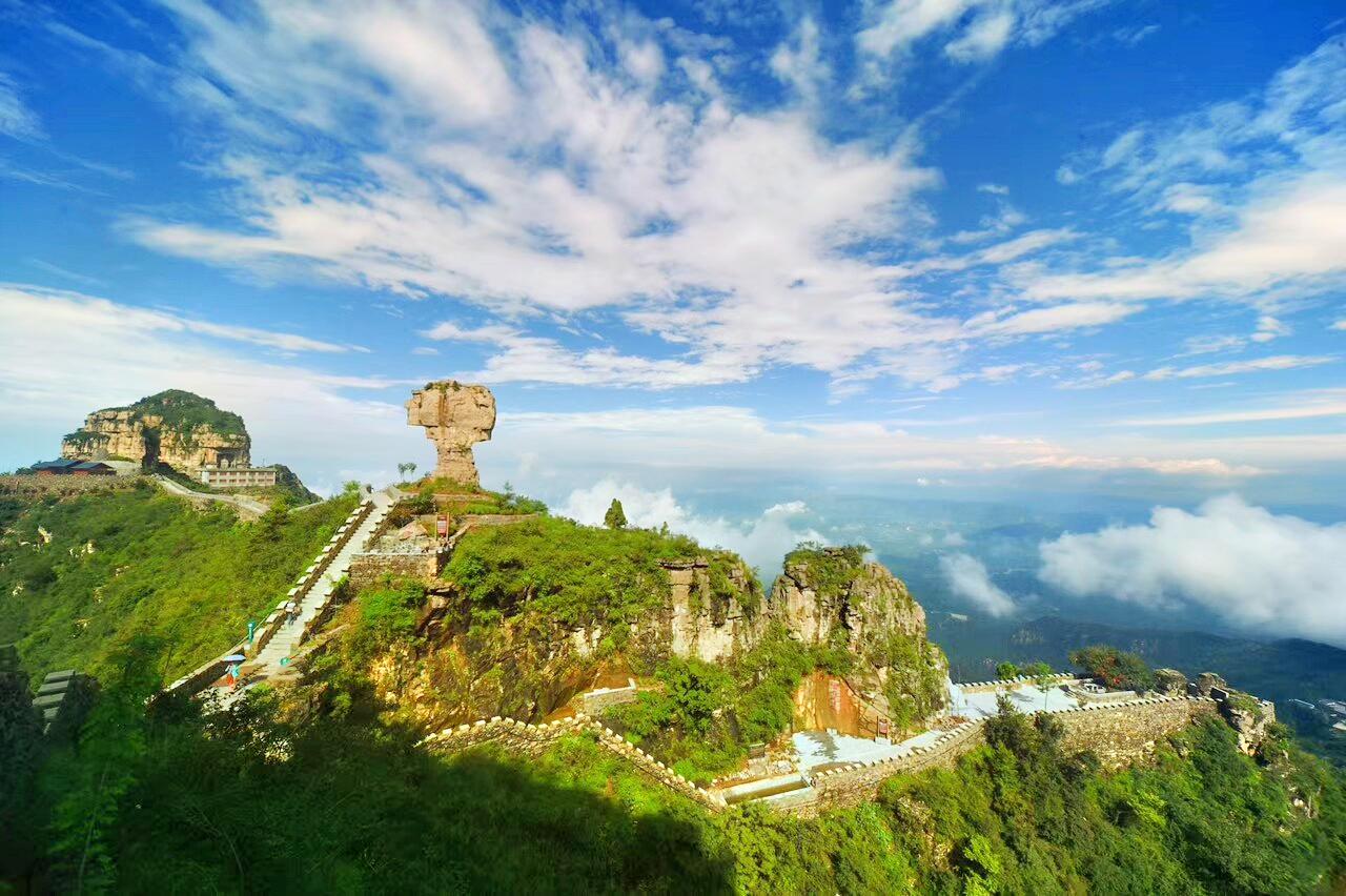 轿顶山景区