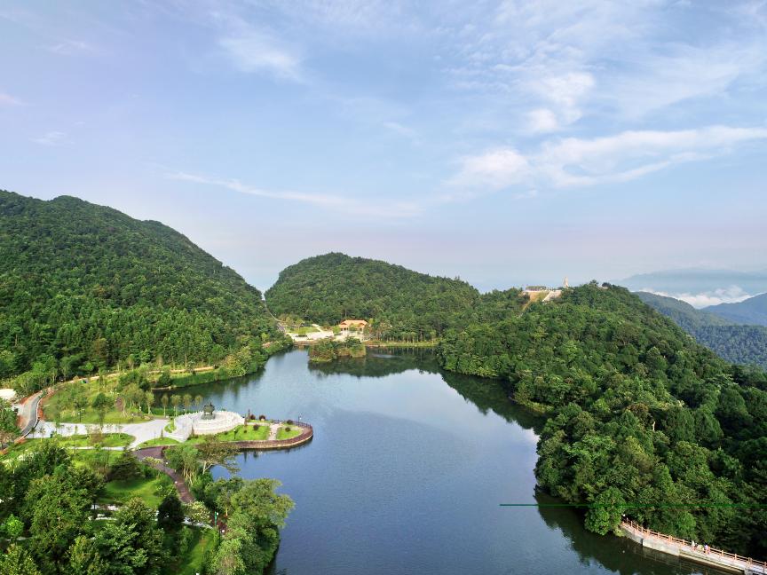 三百山国家级风景名胜区