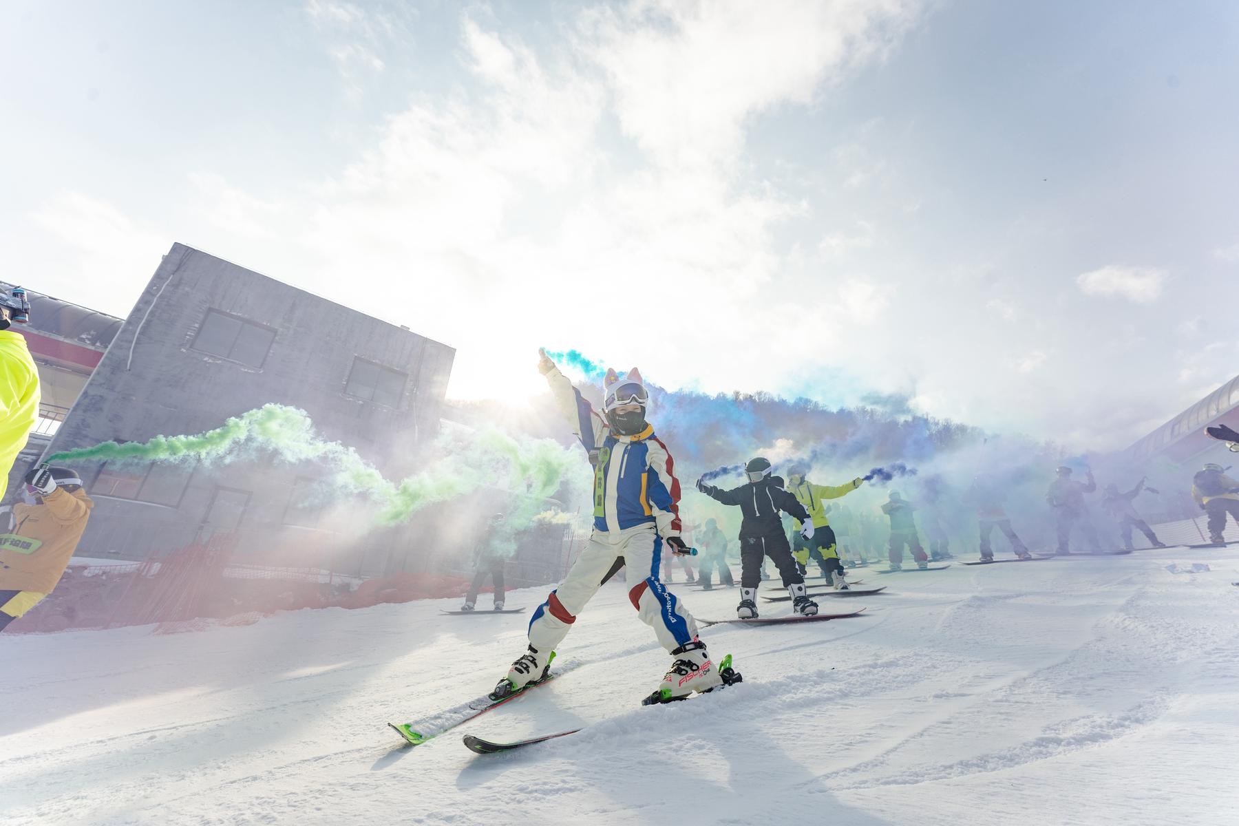 鳌山滑雪场鳌山滑雪度假区