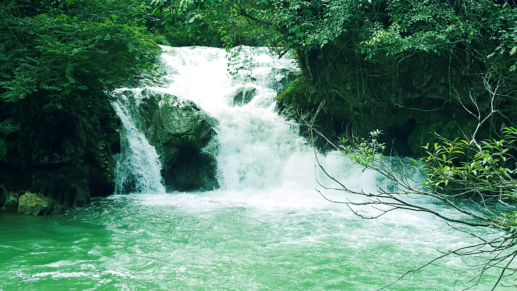 古龙山大峡谷