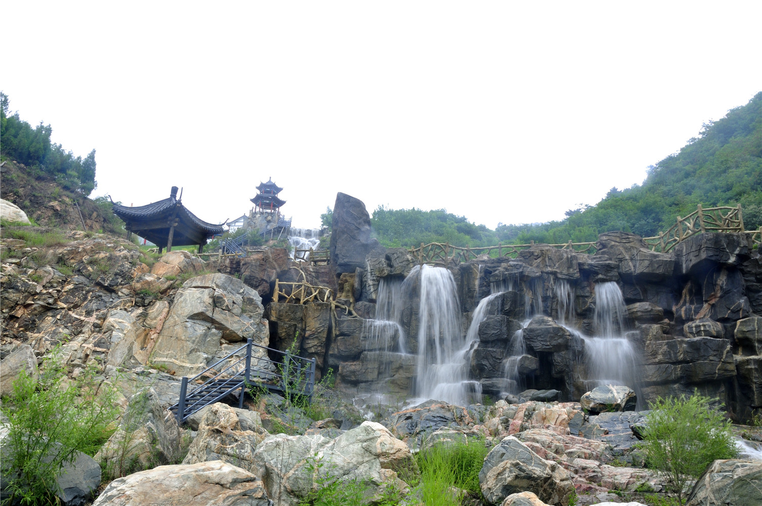 济南龙门山景区