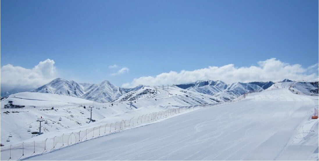 天山天池国际滑雪场